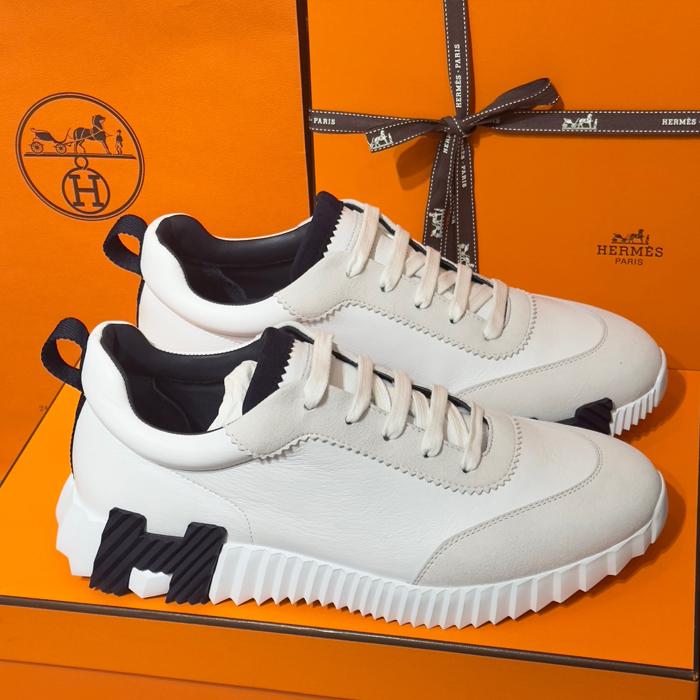 HERMES Men’s Bouncing Goatskin White Leather Sneakers Navy H Logo