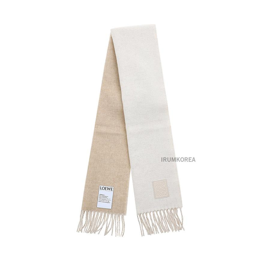 LOEWE Women’s Wool Cashmere Scarf F811251X06 2186