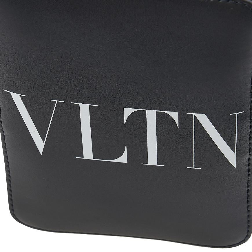 VALENTINO Garavani Men’s Logo Small Crossbody Bag 4Y2B0943 WJW 0NI