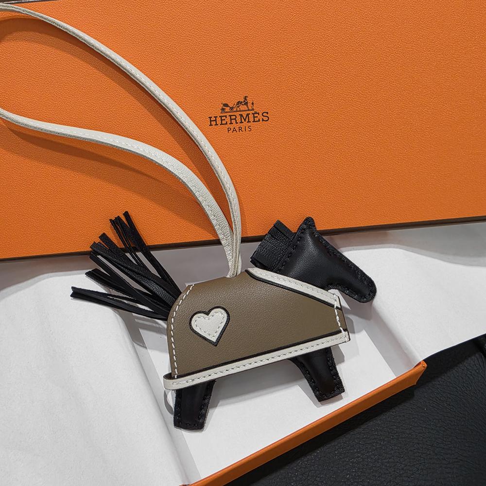 HERMES Rodeo PM Charm Etoupe Lambskin Keyring Unisex