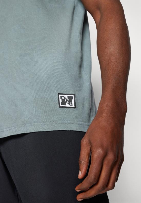 Nike Charcoal Short Sleeve T-Shirt for Men HJ3626 084