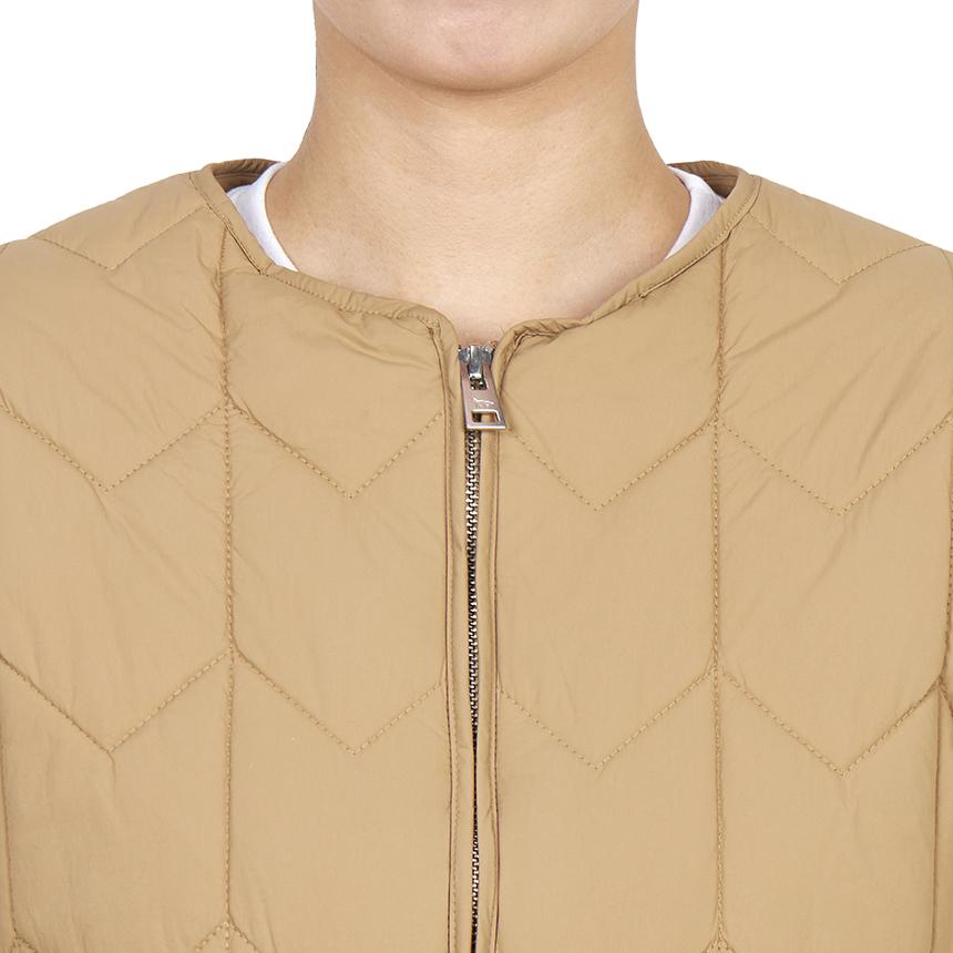 Maison Kitsune Women’s Quilted Jacket PW02126 WW9067 0054