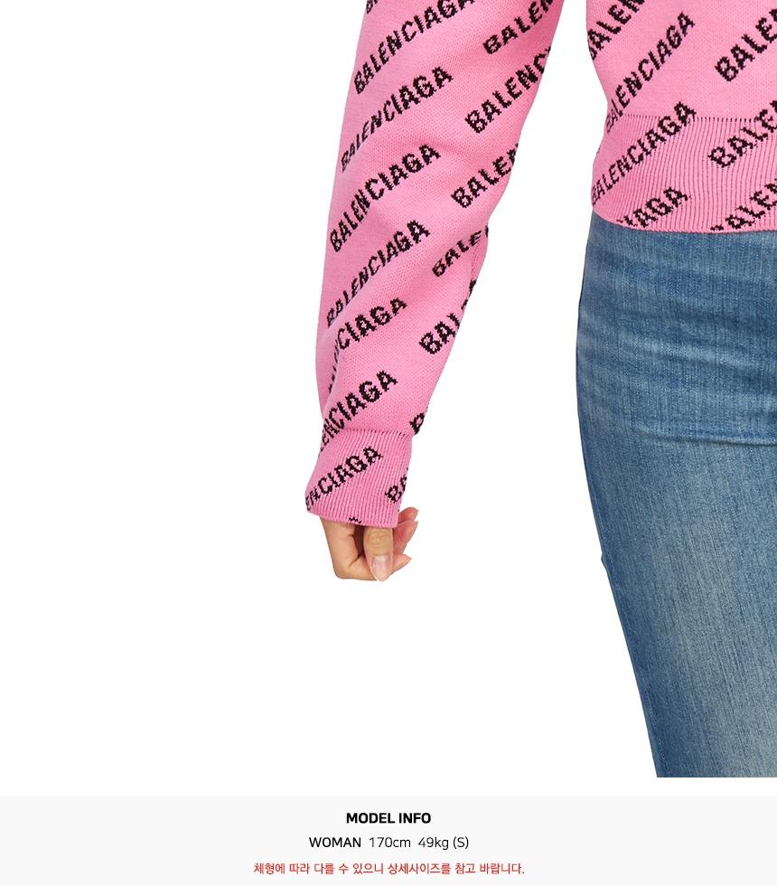 BALENCIAGA Women’s Round Neck Knit Sweater