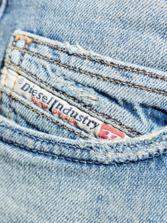 DIESEL Blue Denim Jeans for Men A1579709N3401 LIGHT BLUE DOM