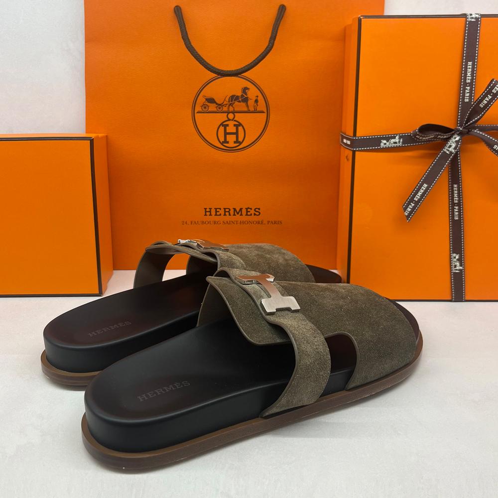 HERMES Suede Calfskin Kelly Buckle Sandals Etoupe Palladium Hardware