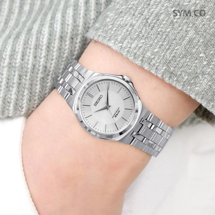 Seiko Spirit Quartz Analog Dress Casual Men’s Metal Watch SCXP021