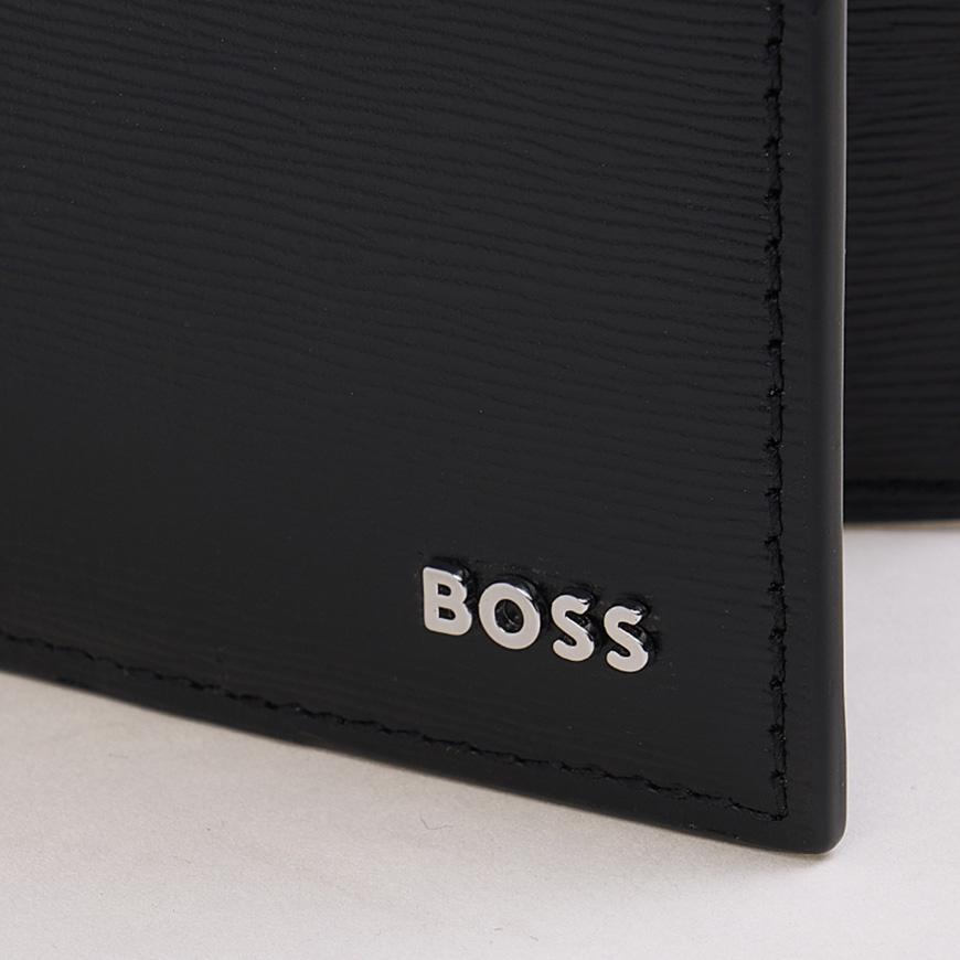 HUGO BOSS Men’s Leather Bifold Wallet 50558592 001