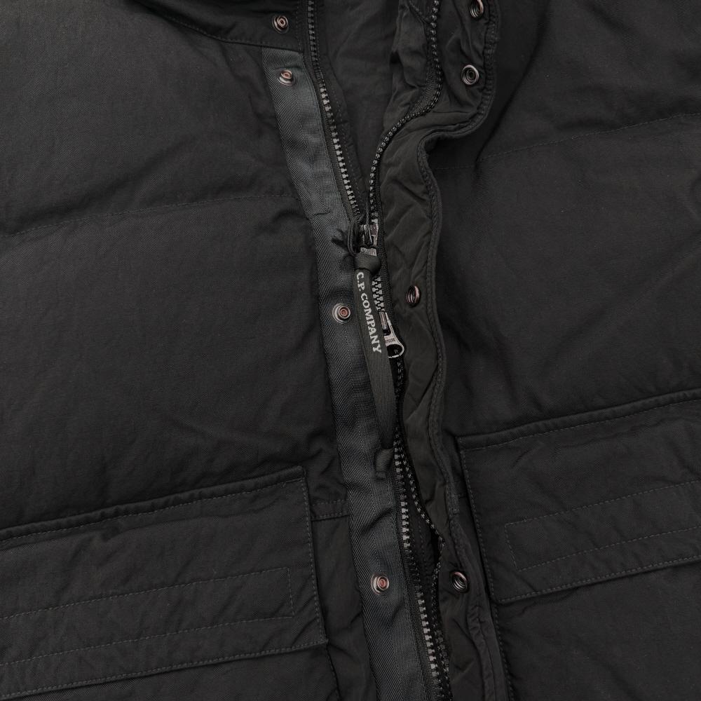 CP Company Chrome-R Lens Badge Puffer Vest Black Men’s