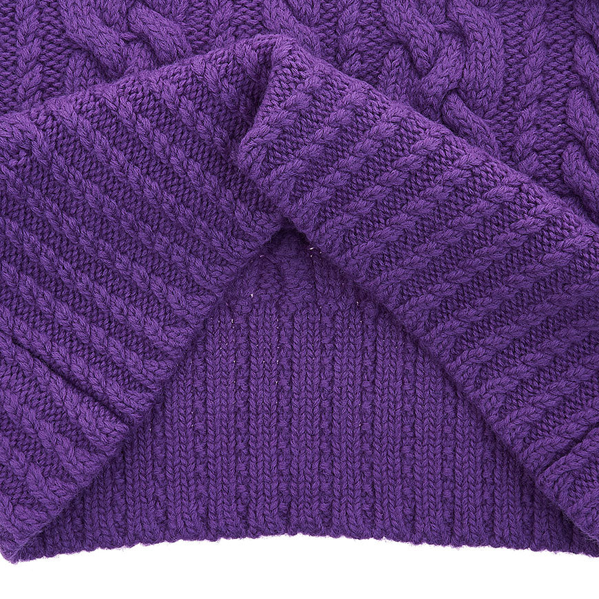 AMI Women's Cable Knit Cropped V-Neck Sweater FKS051 017 500 1