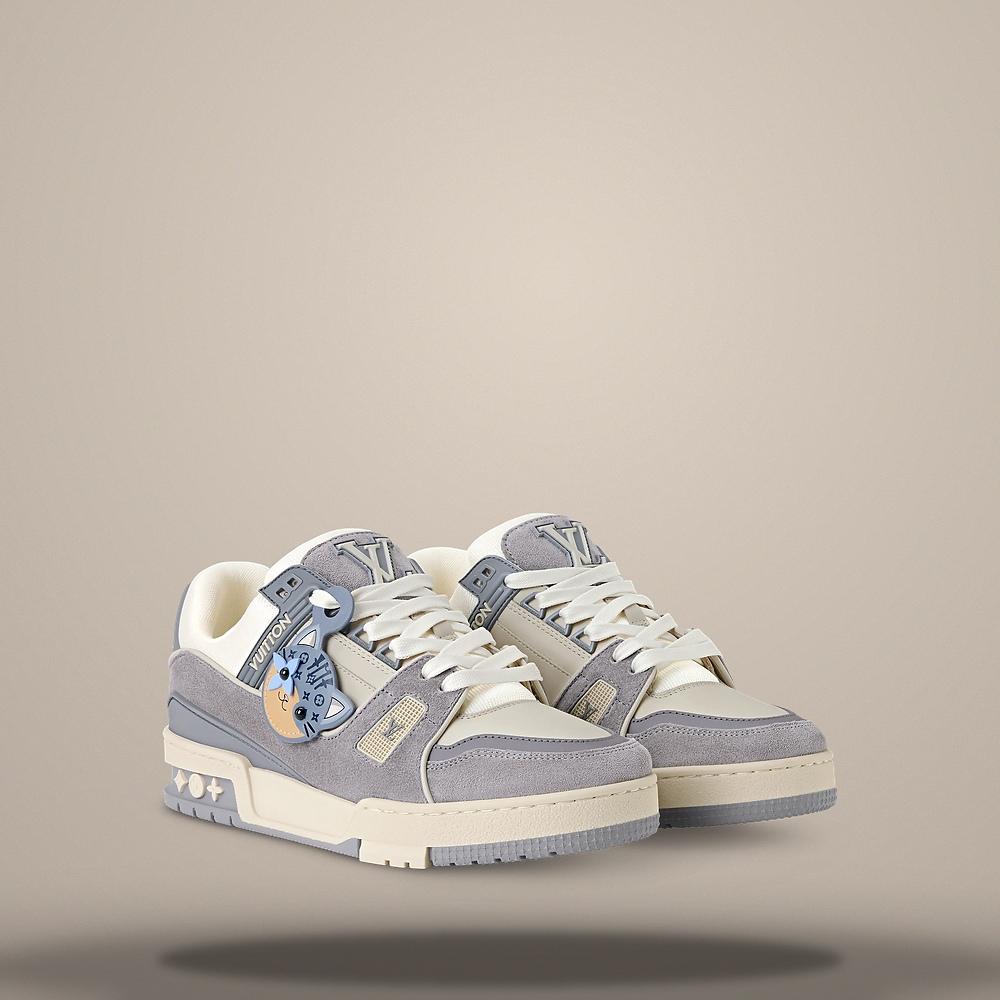 Louis Vuitton LV Trainer Sneakers Gray Low-Top Men’s 1AKKAJ