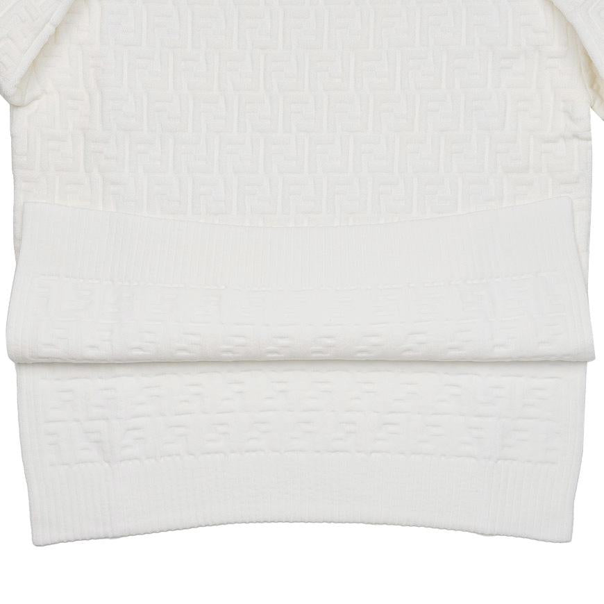 FENDI FF Logo Embossed Round Neck Knit Sweater Women’s FZX810 AJTE F0ZNM