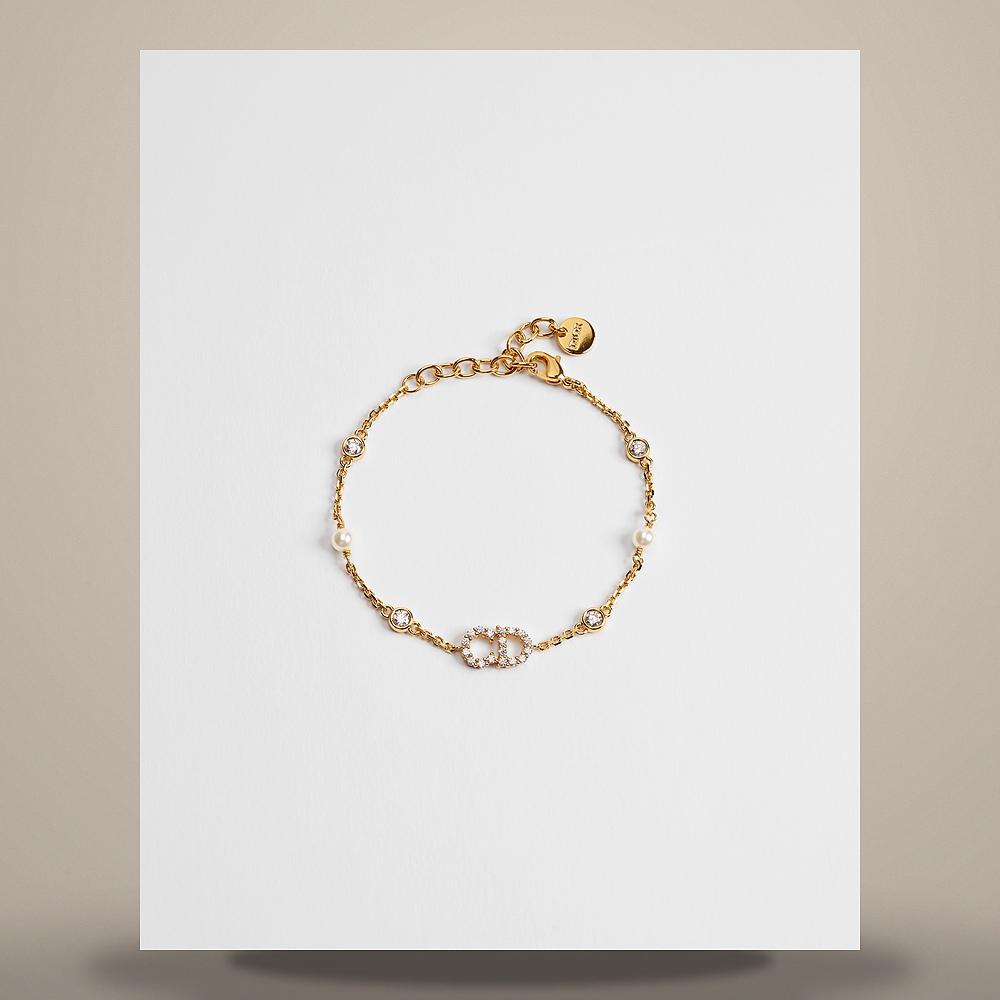DIOR Gold-Finish Metal White Resin Pearl Crystal Bracelet B3106WOMZI D301