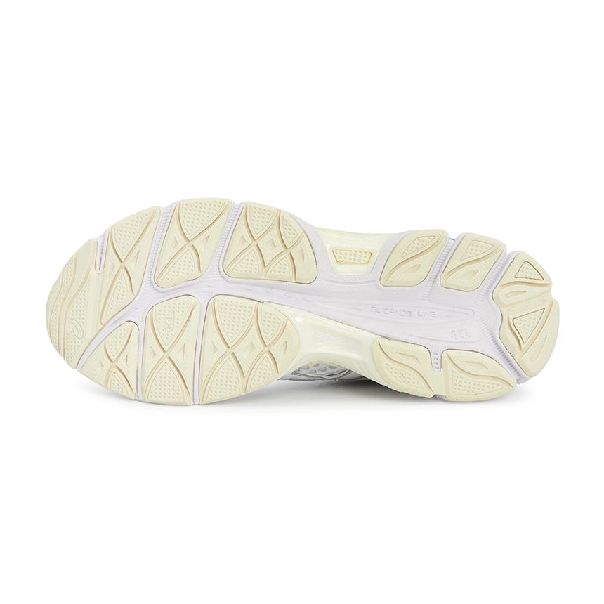 Asics Gel Cumulus 16 Unisex Low-Top Sneakers 1203A733 102