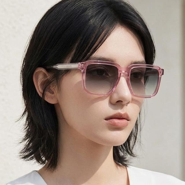 Isabel Marant Transparent Pink Square Acetate Sunglasses IM0165S 35J9O