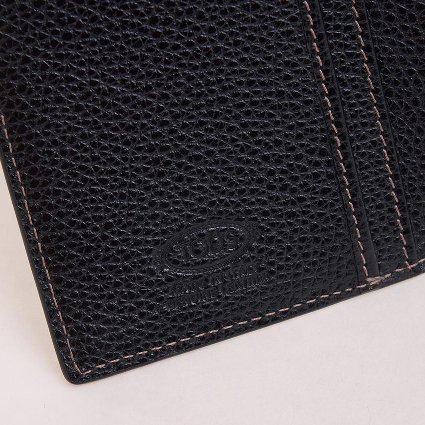 Tods Women’s Vertical Card Holder Wallet Black Leather XAWDBNF9400 XSO B999