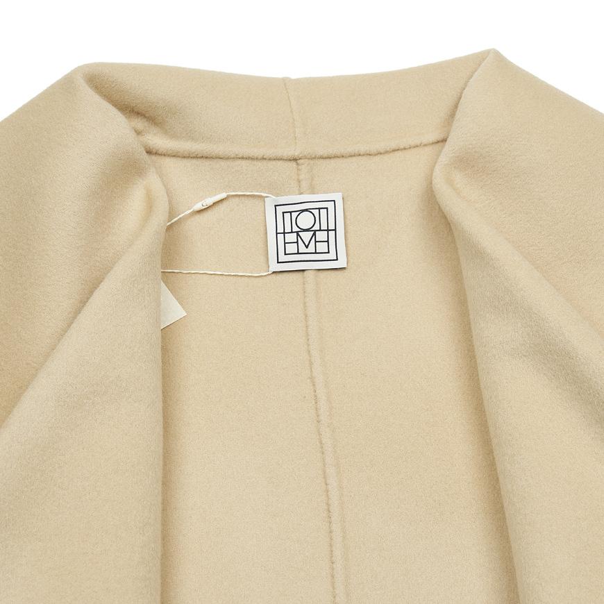 Toteme Women’s Signature Double-Breasted Blazer Jacket 252 WRO0203
