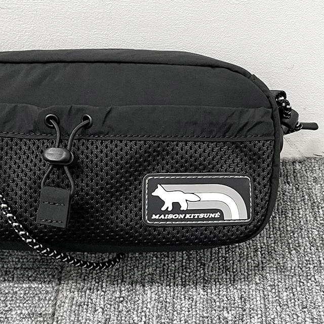 Maison Kitsune Flash Fox Crossbody Bag Unisex NM05173WQ4034 P199