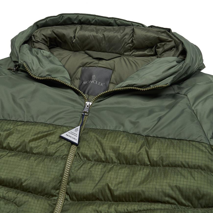 Moncler Men's Glossy Down Puffer Jacket 1A00071 596VN 817
