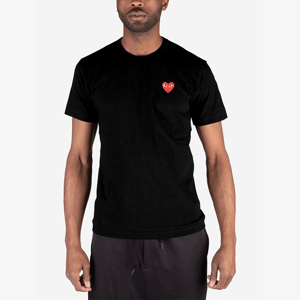 Comme des Garcons Red Heart Unisex Short Sleeve T-Shirt AZ T108 051 1