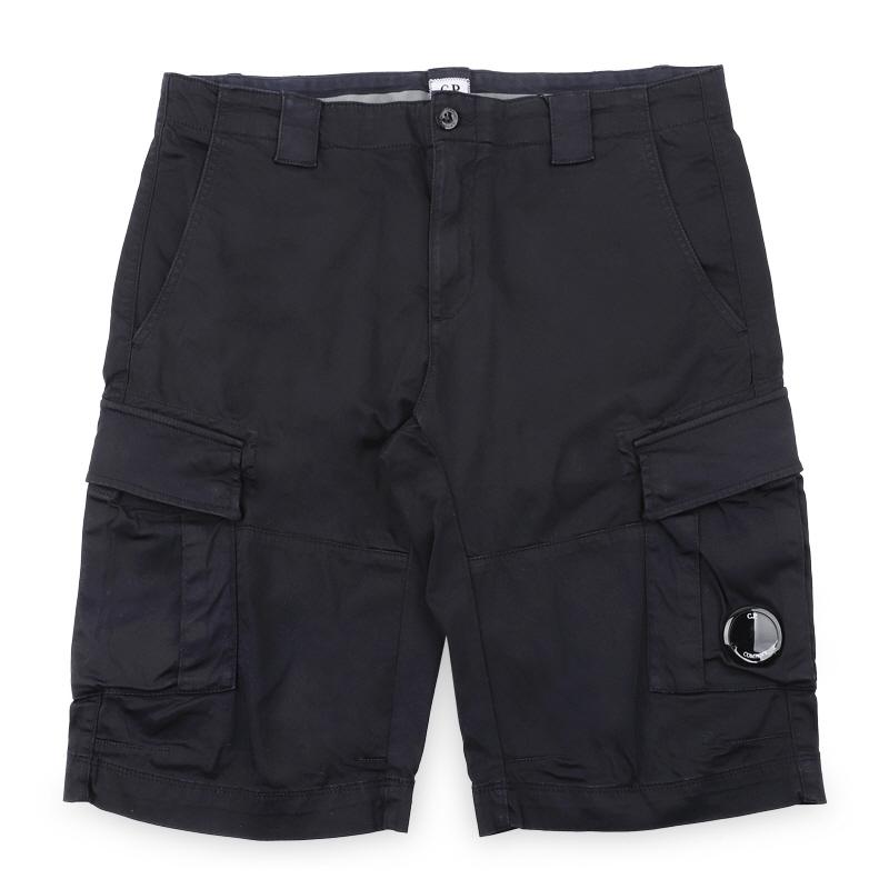 CP Company Men’s Lens Detail Cargo Pocket Shorts Navy