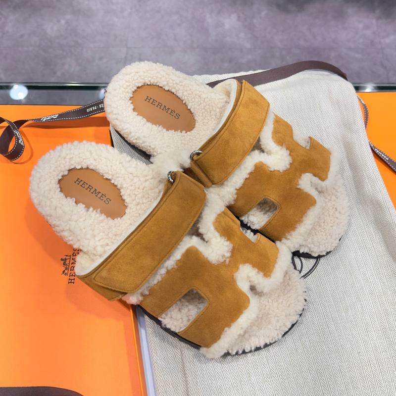 HERMES Shearling Chypre Sandals Suede Goatskin Woolskin Natural Ecru Women
