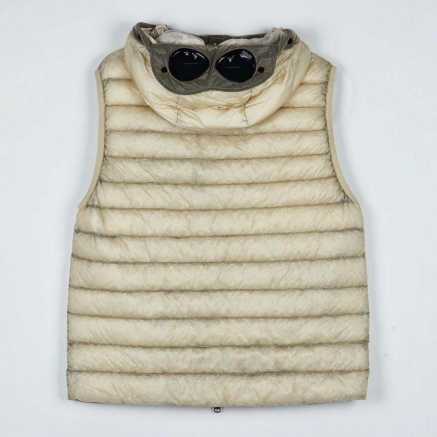 CP Company Men DD Shell Puffer Vest 19CMVE032A 110416A 402
