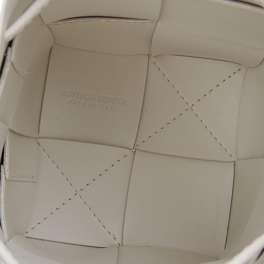 Bottega Veneta Intrecciato Leather Bucket Shoulder Bag Black