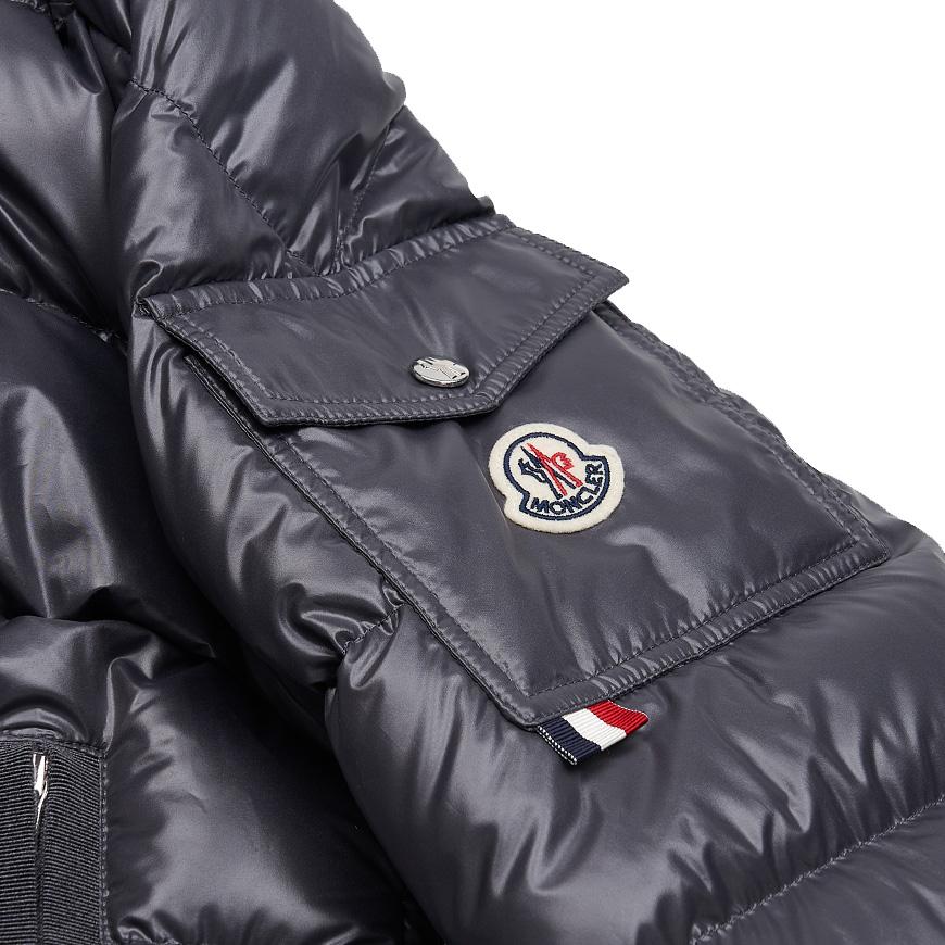 Moncler GORE-TEX Down Puffer Jacket for Men 1A00064 595ZJ 920