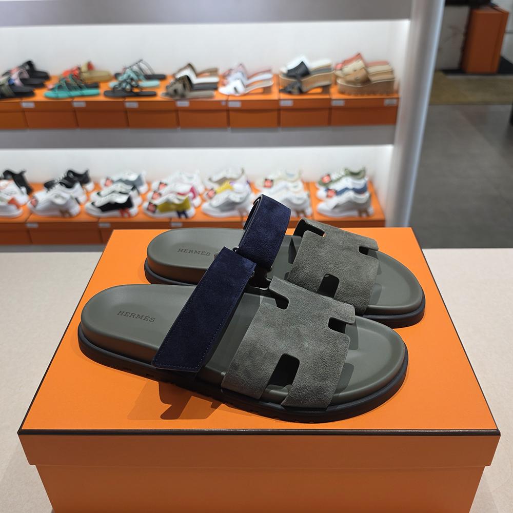 HERMES Men’s Cipre Suede Sandals Khaki Navy