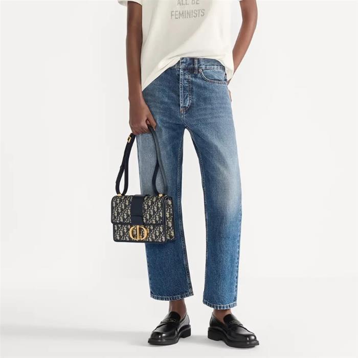 DIOR 30 Montaigne Shoulder Bag