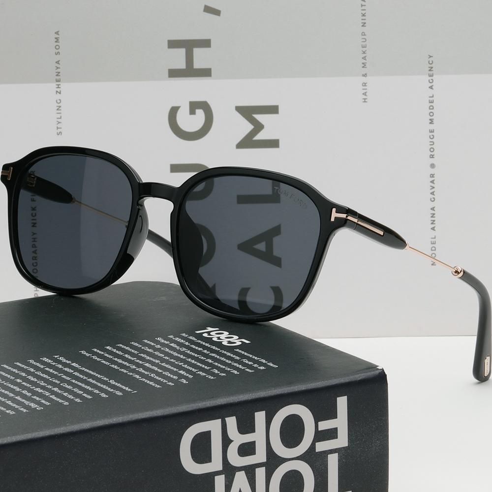 TOM FORD Black Acetate Square Sunglasses Asian Fit Unisex