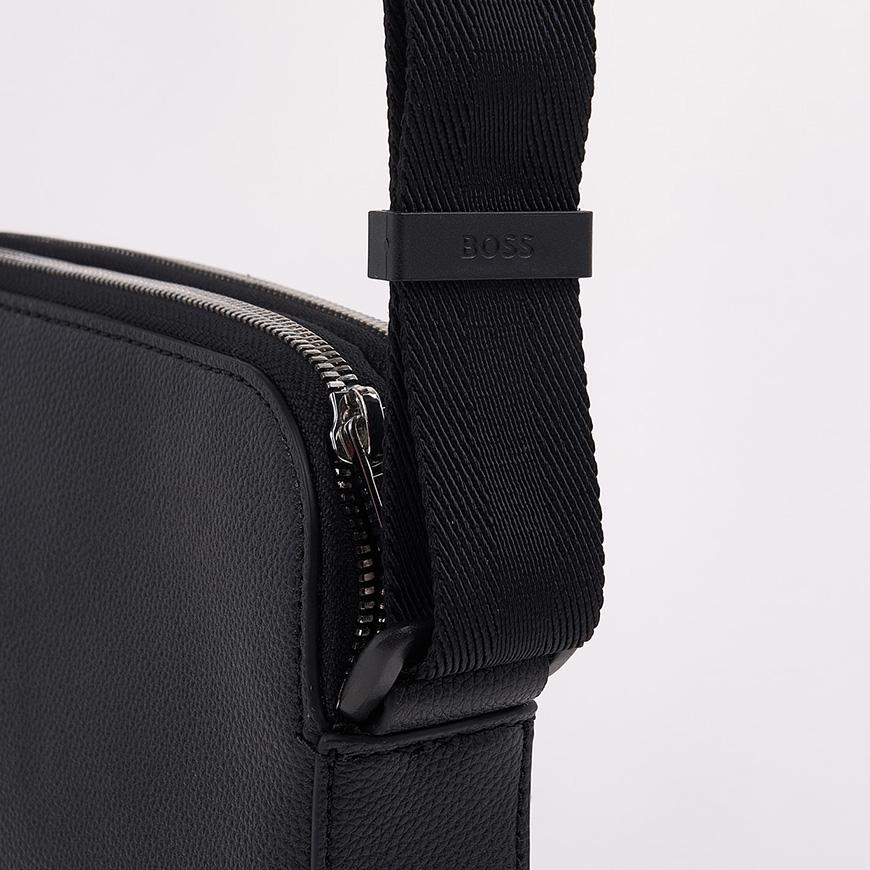 HUGO BOSS Men’s Ray Logo Crossbody Bag 50558184 001