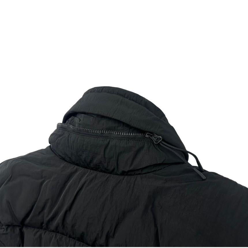 CP Company Chrome-R Lens Badge Down Puffer Jacket Black Unisex