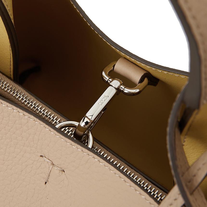 Tods Micro Leather Tote Bag for Women XBWAPAEL000 QRI4 L63