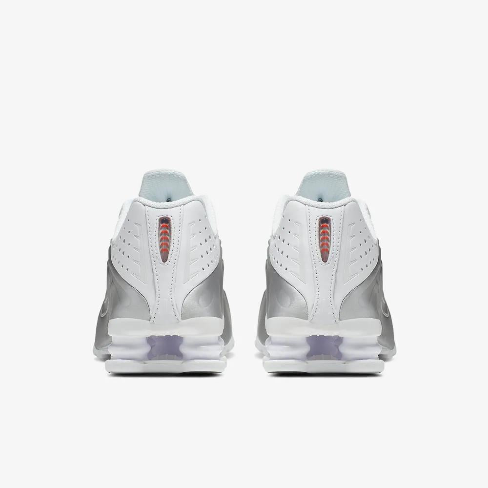 Nike White Metallic Silver Shox R4 Low-Top Sneakers