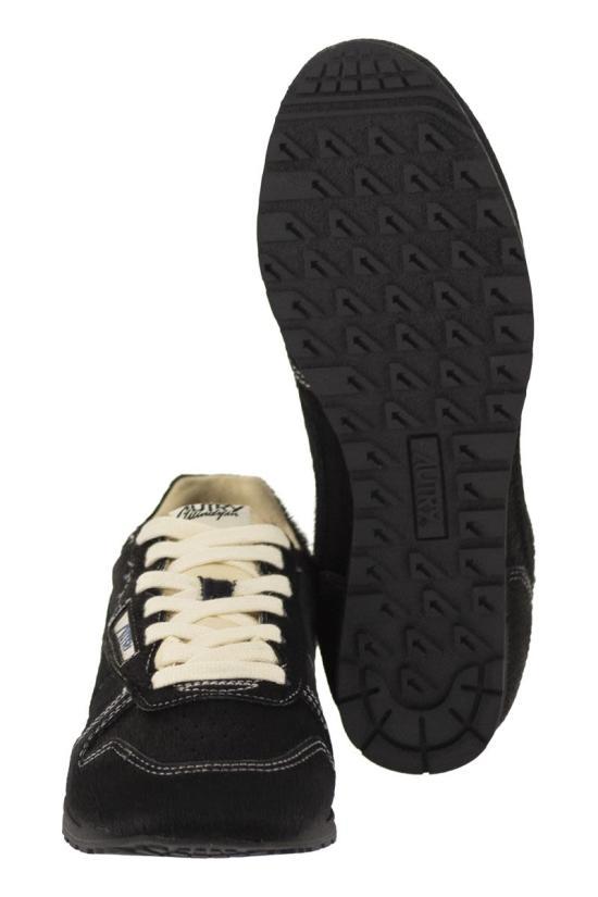 AUTRY Black Leather WINDSPIN Low-Top Sneakers for Women