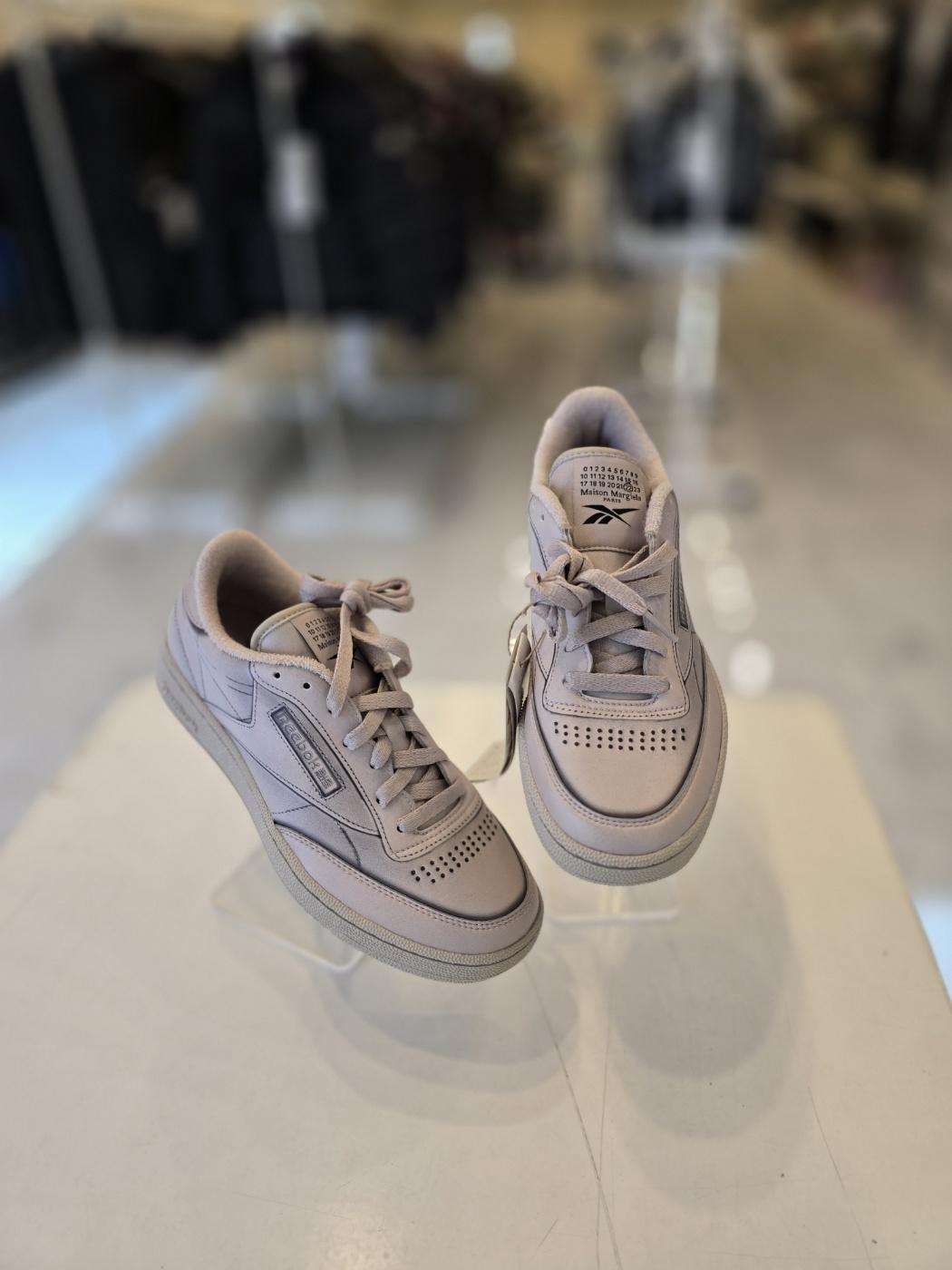 Maison Margiela Reebok Project 0 Classic Unisex Low-Top Sneakers