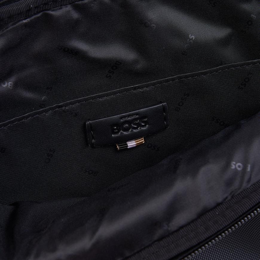 HUGO BOSS Men's Logo Hardware Reporter Crossbody Bag 50557793 001