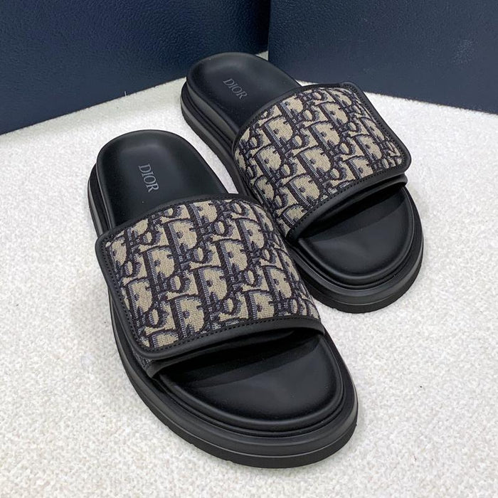 DIOR Men’s Oblique Jacquard Aqua Sandal Beige Black