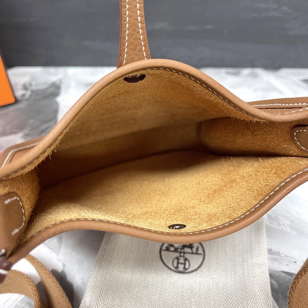 HERMES Evelyne Mini 16 Gold Clemence Leather Crossbody Bag Palladium Hardware