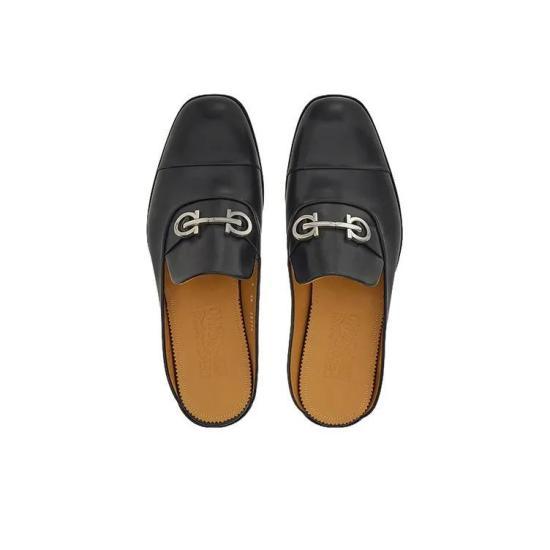 Ferragamo Leather Loafers for Men 021056758265 BLACK DOM