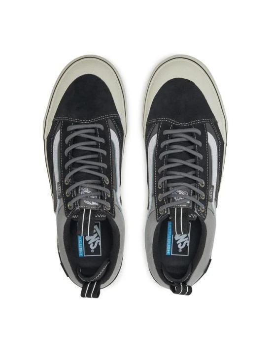 Vans MTE Old Skool Waterproof Sneakers for Men VN000CVNBH41 DOM