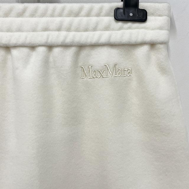 Max Mara ONAGRO Wool Cashmere Mini Skirt Black 24217760 0 001