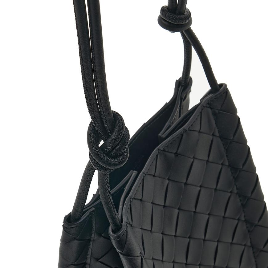 Bottega Veneta Women’s Intrecciato Leather Crossbody Bag 709279 V3UH3 8425