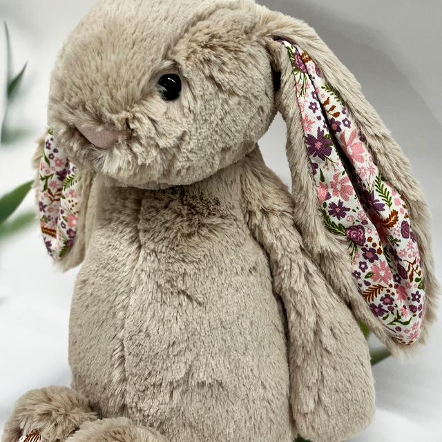 jELLYCAT Blossom Beige Bunny Petal Medium Keyring