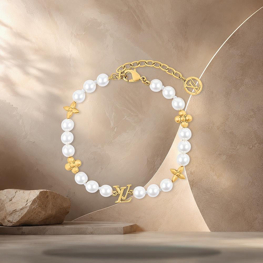 Louis Vuitton My LV Pearl Bracelet Gold-Tone Metal
