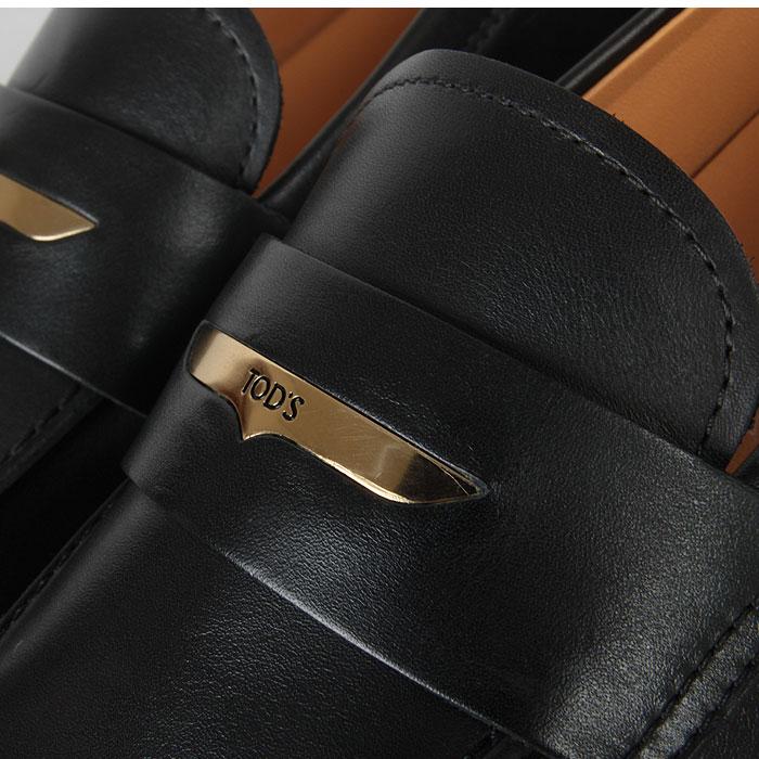 Tods Women’s Black Leather Loafers XXW62L0JF00N6MB999