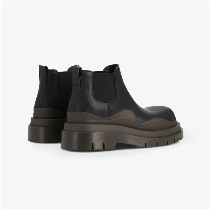 Bottega Veneta Tire Ankle Chelsea Boots Men Black Leather
