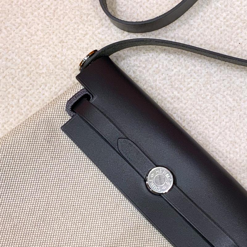 HERMES Herbag 20 Mini Military Canvas Cowhide Gray Crossbody Bag