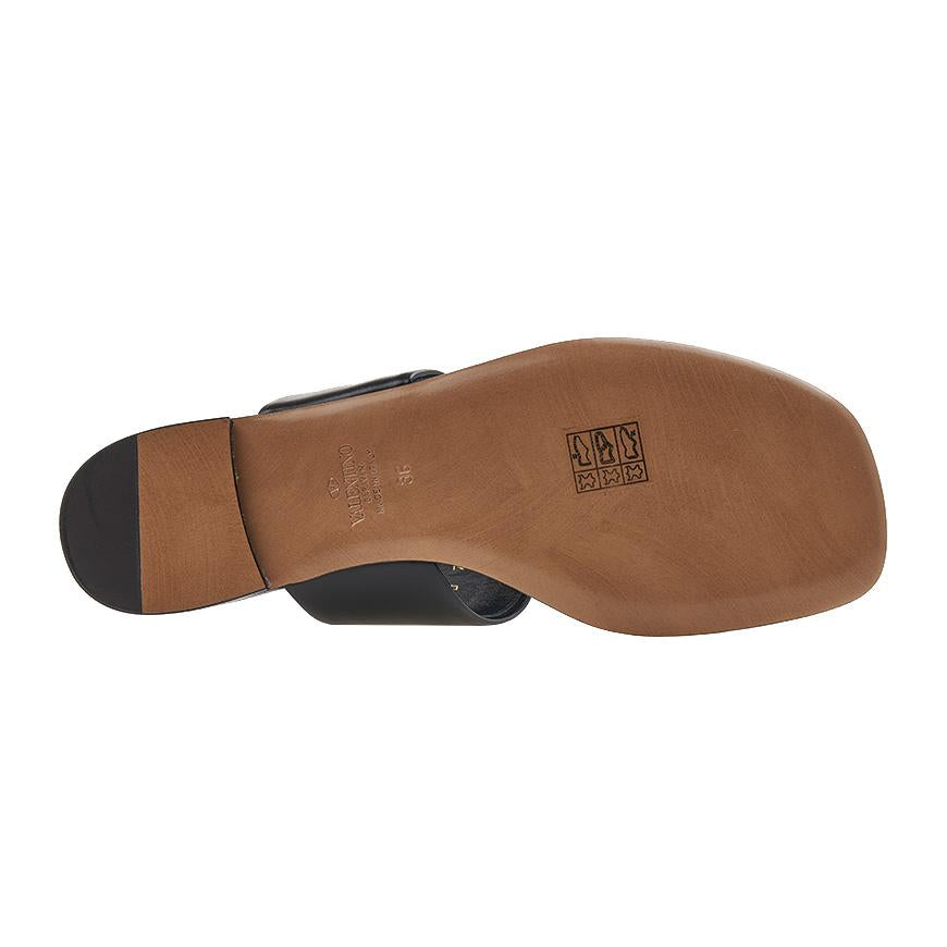 VALENTINO V Logo Flip Flop Sandals for Women 4W2S0EI2 CYI 0NO
